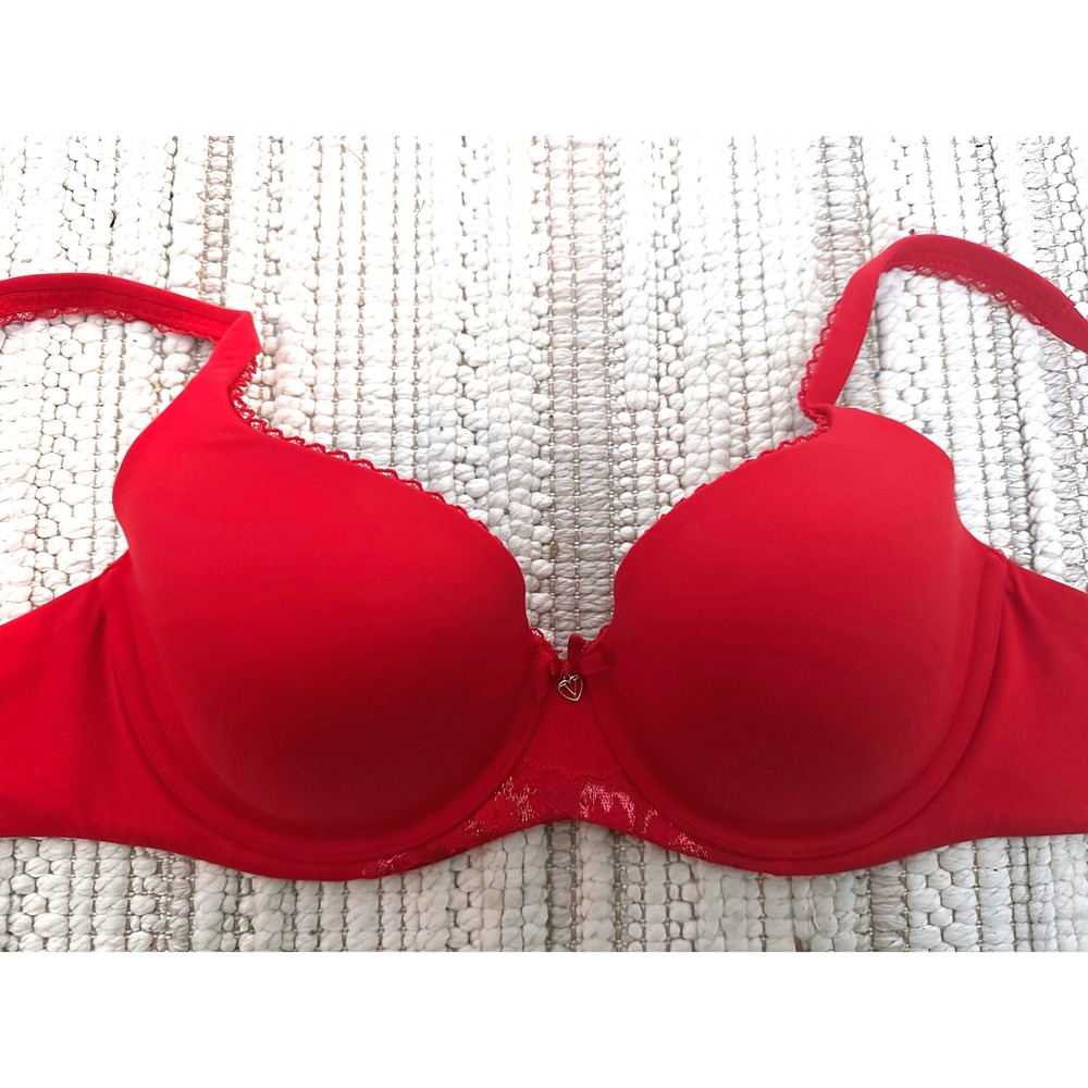Victoria Secret Bra, Red Lace detail 36C